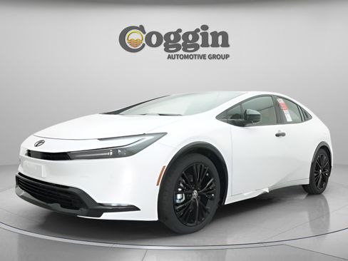 New 2026 Toyota Prius Plug-In Hybrid image 4