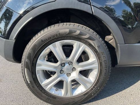 Used 2017 Land Rover Range Rover Evoque SE Premium AWD/4WD image 24