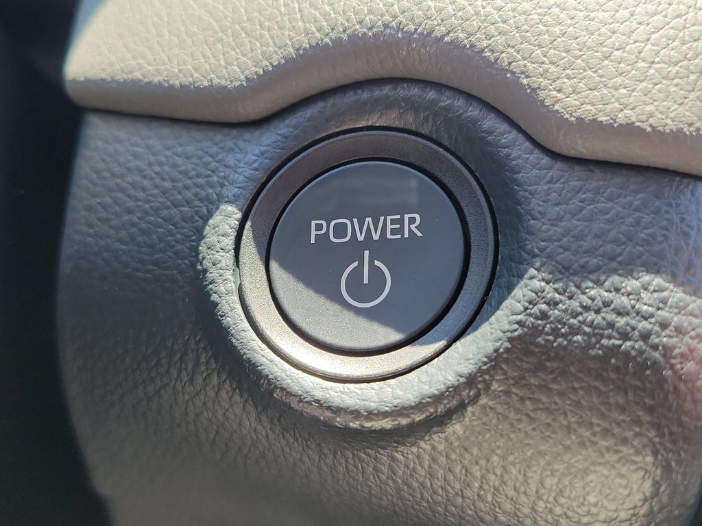 New 2026 Toyota RAV4 LE AWD/4WD image 22