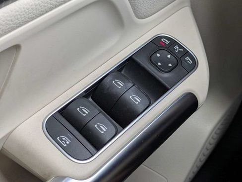 Used 2021 Mercedes-Benz GLA 250 image 26