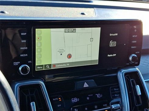 Used 2023 Kia Sorento SX Prestige image 18