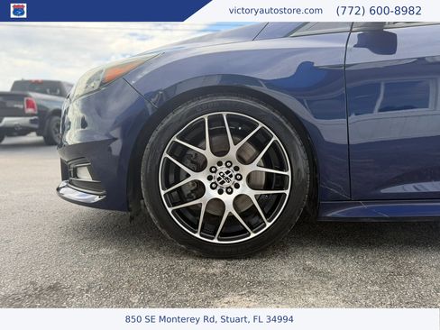Used 2017 Ford Focus ST FWD image 14