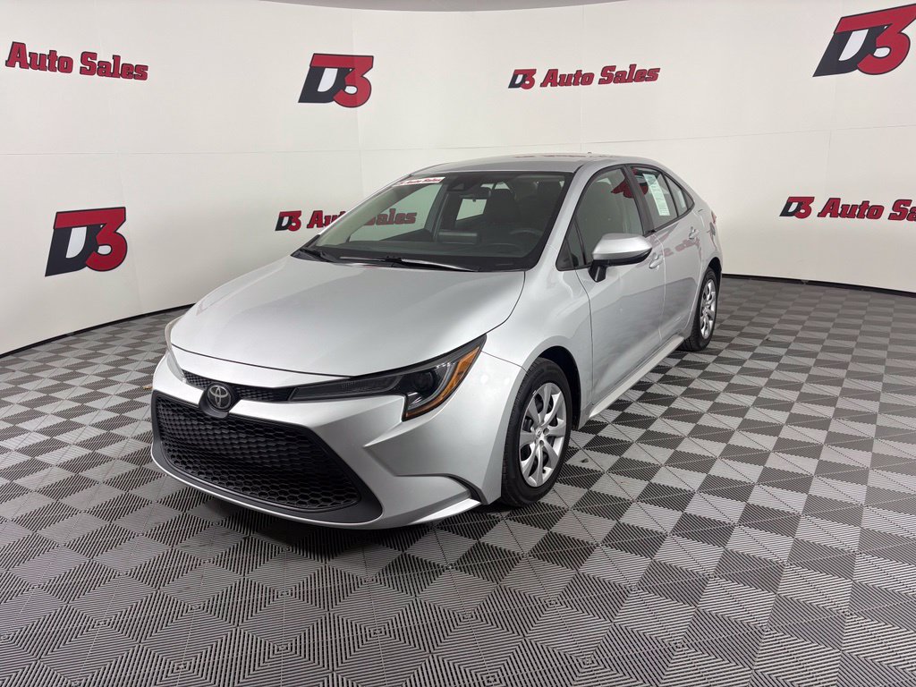 Used 2022 Toyota Corolla LE FWD image 3