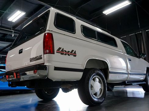 Used 1998 Chevrolet Silverado 1500 4x4 Regular Cab w/ Preferred Equipment Group 2 image 7
