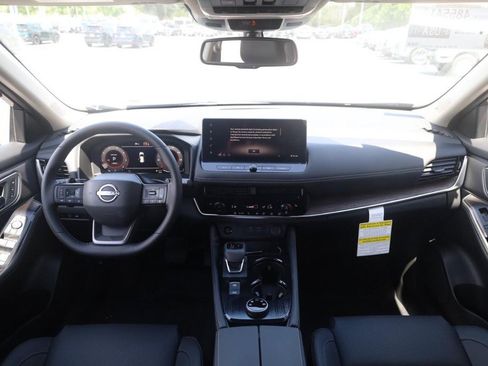 New 2026 Nissan Rogue Platinum AWD/4WD image 7