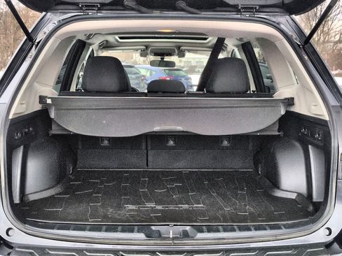 Used 2019 Subaru Forester Premium image 36