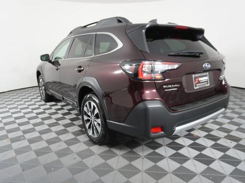 Certified 2025 Subaru Outback Limited XT image 5