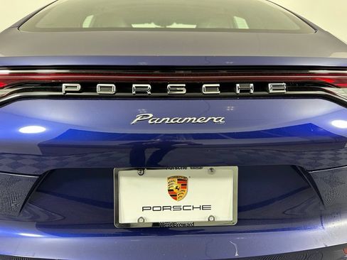 Certified 2022 Porsche Panamera RWD image 14