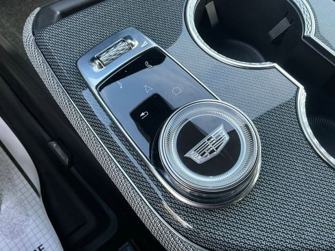 Used 2025 Cadillac Optiq Sport 2 w/ LPO, Floor Liner Package image 33