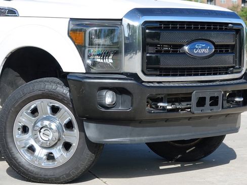 Used 2015 Ford F250 Lariat w/ Chrome Package image 2