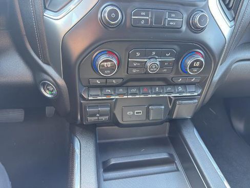 Certified 2020 Chevrolet Silverado 1500 LT Trail Boss w/ Midnight Edition AWD/4WD image 22