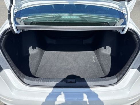 Used 2024 Honda Accord Sport image 18
