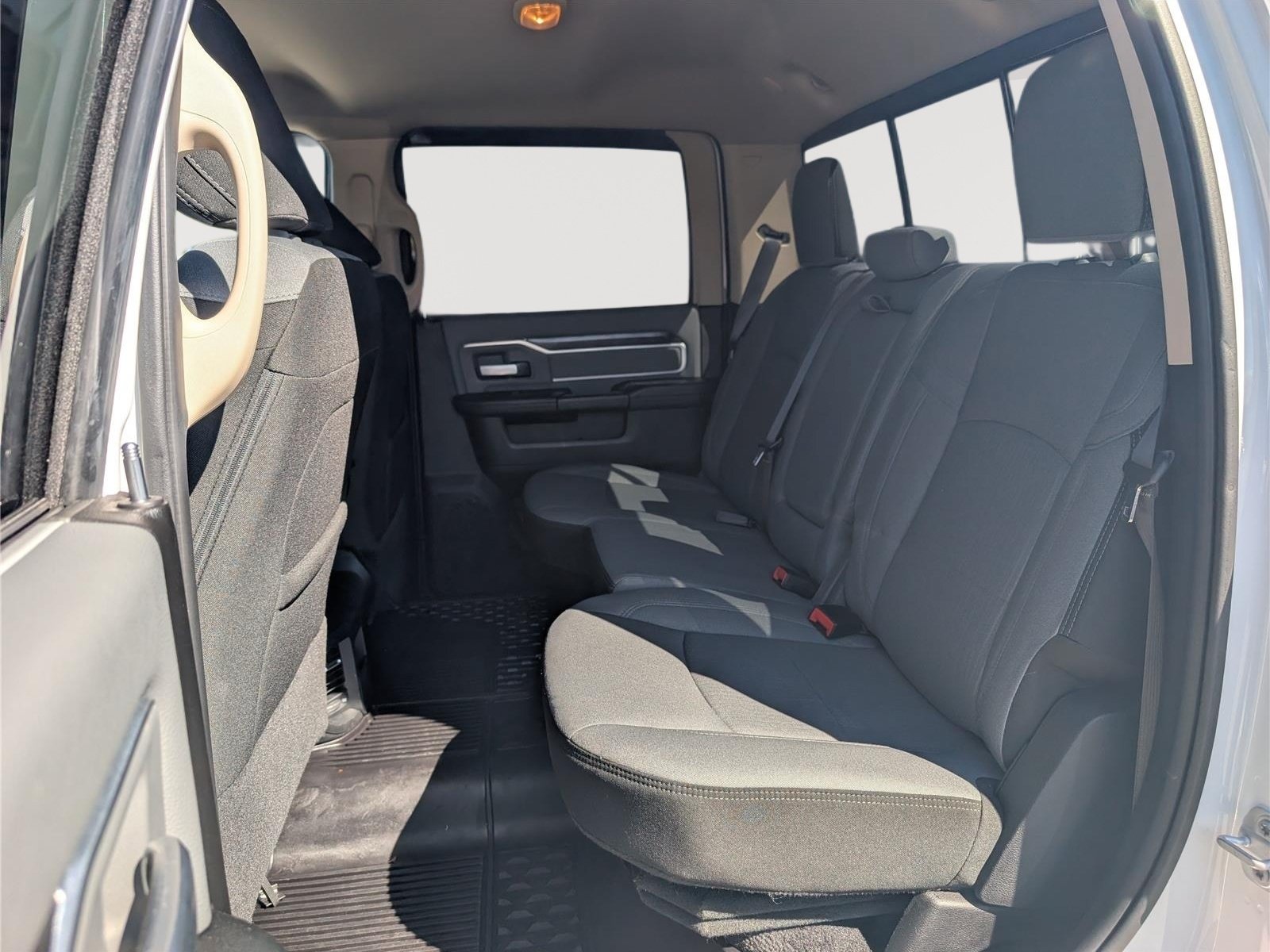 Used 2019 RAM 2500 Big Horn AWD/4WD image 16