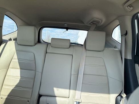 Used 2017 Honda CR-V Touring image 13