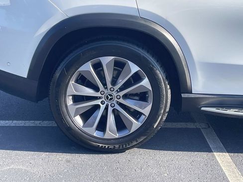 Used 2022 Mercedes-Benz GLE 350 4MATIC w/ 3rd Row Seat Package image 9