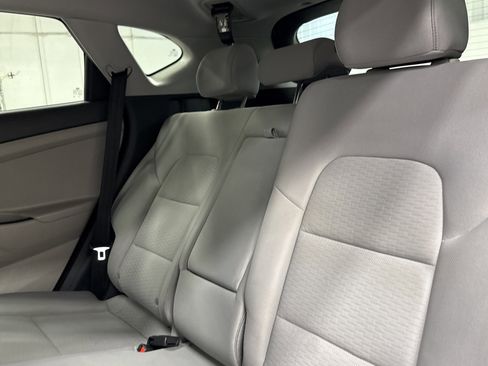 Used 2020 Hyundai Tucson SE image 10