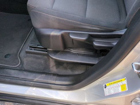 Used 2019 Chevrolet Traverse LS w/ LPO, Blackout Package FWD image 33