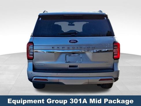 Used 2023 Ford Expedition Max Limited image 6