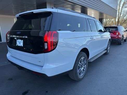 New 2026 Ford Expedition Max Active AWD/4WD image 4