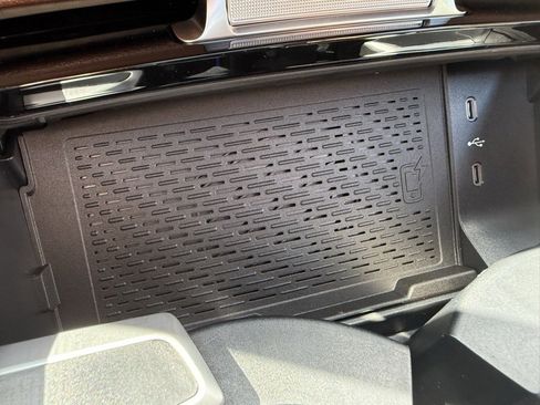 New 2026 Mercedes-Benz GLS 450 4MATIC image 48