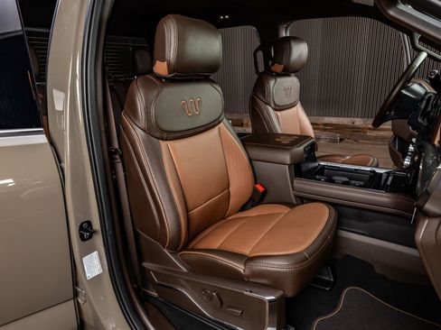 Used 2026 Ford F450 King Ranch w/ Chrome Package image 30