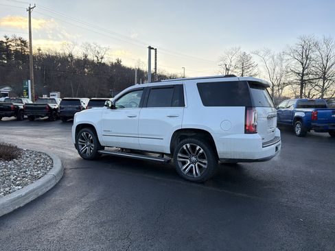 Used 2019 GMC Yukon Denali w/ Denali Ultimate Package image 8