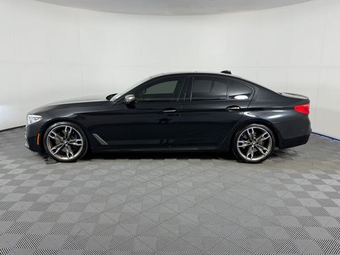Used 2018 BMW M550i xDrive image 2