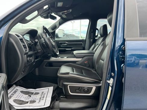 Used 2023 RAM 1500 Laramie AWD/4WD image 19