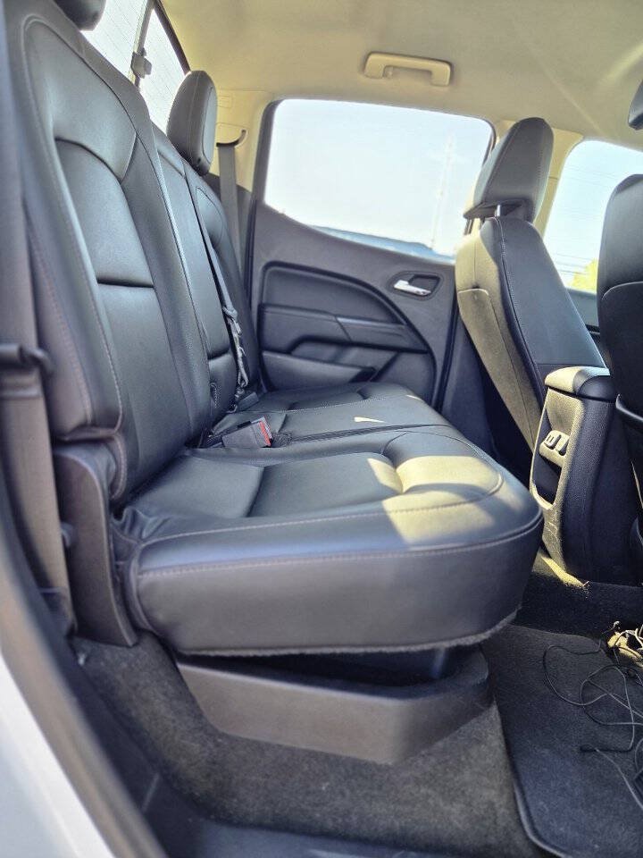 Used 2016 GMC Canyon SLT AWD/4WD image 31