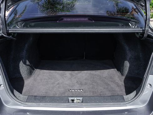 Used 2021 Nissan Versa SV image 8