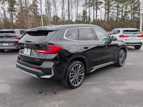 Certified 2025 BMW X1 xDrive28i w/ Convenience Package image 3