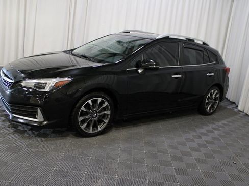 Used 2022 Subaru Impreza 2.0i Limited image 3