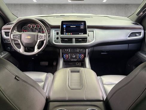 Used 2021 Chevrolet Suburban LT image 20