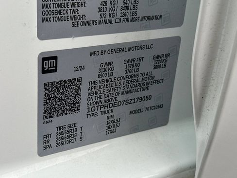 Used 2025 GMC Sierra 1500 SLT RWD image 28