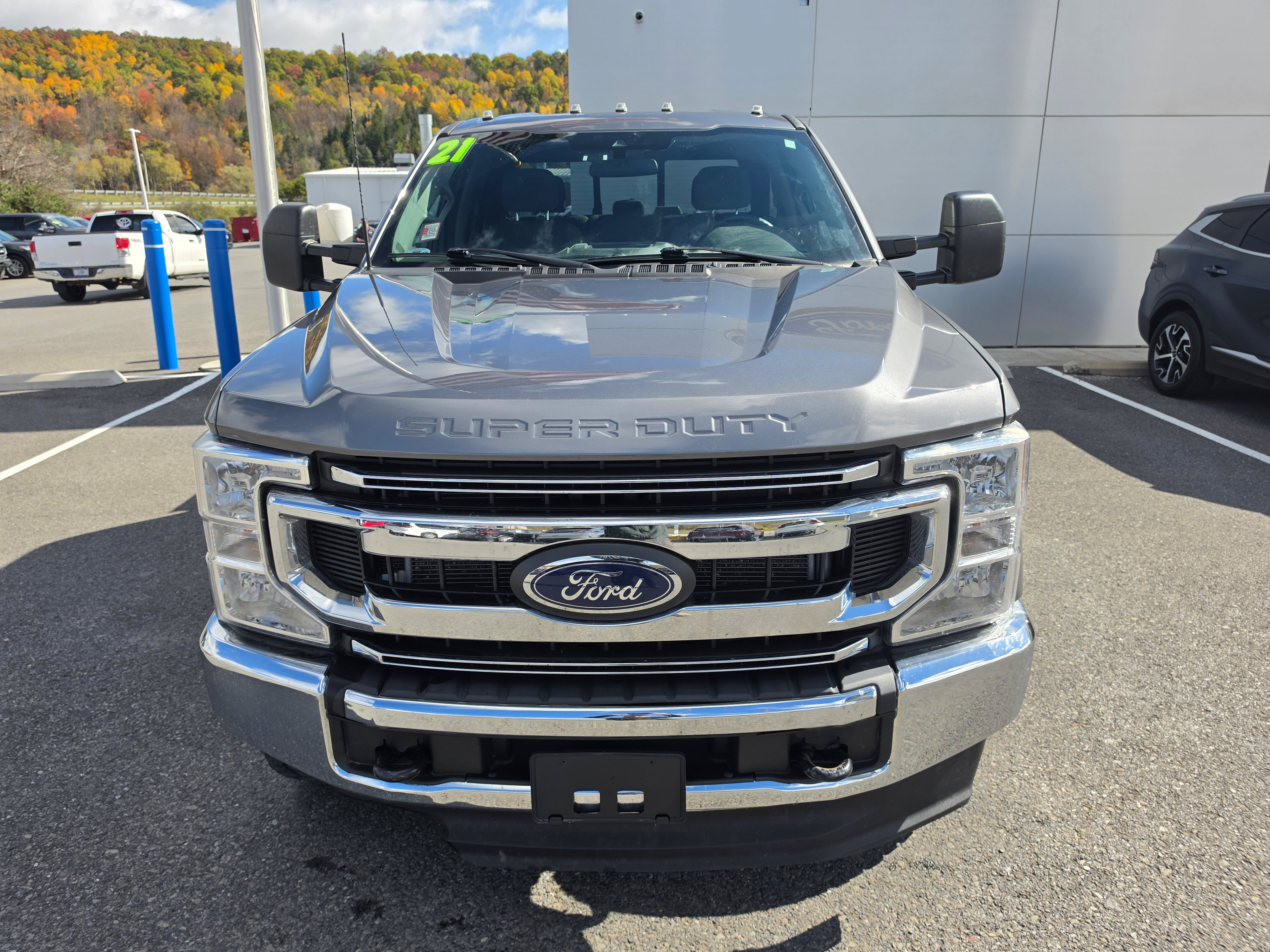 Used 2021 Ford F250 XL w/ STX Appearance Package AWD/4WD image 8