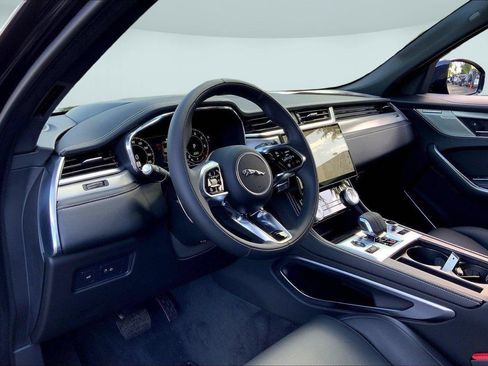 New 2026 Jaguar F-PACE R-Dynamic S AWD/4WD image 12