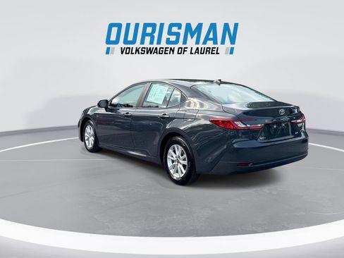 Used 2025 Toyota Camry LE w/ Convenience Package FWD image 6