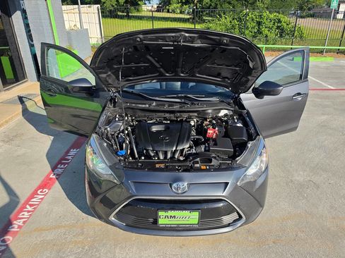 Used 2017 Toyota Yaris iA FWD image 54