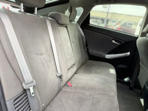 Used 2015 Toyota Prius Two image 16