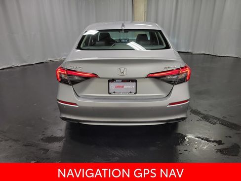 Used 2023 Honda Civic Touring image 7