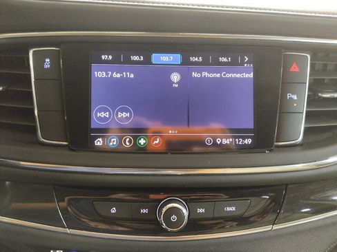 Used 2020 Buick Enclave Essence FWD image 25