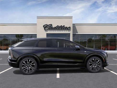 New 2026 Cadillac Optiq Sport 1 image 5