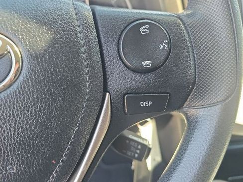 Used 2015 Toyota RAV4 LE AWD/4WD image 23