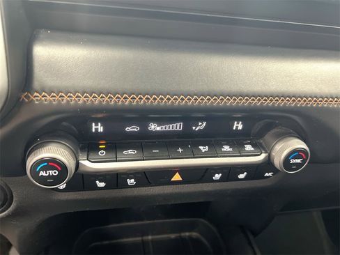 Used 2023 MAZDA CX-50 AWD 2.5 Turbo w/ Premium Pkg image 15