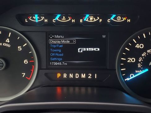 Used 2015 Ford F150 XLT w/ Equipment Group 302A Luxury image 17