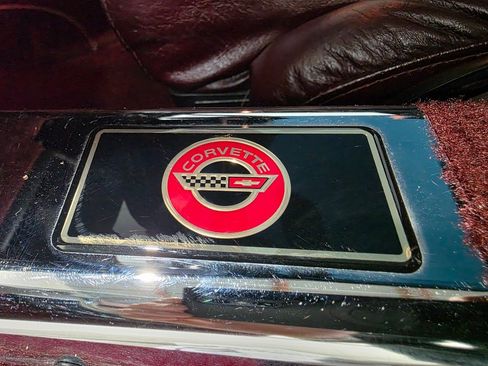 Used 1993 Chevrolet Corvette Coupe image 22