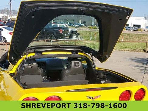Used 2012 Chevrolet Corvette Coupe RWD image 24
