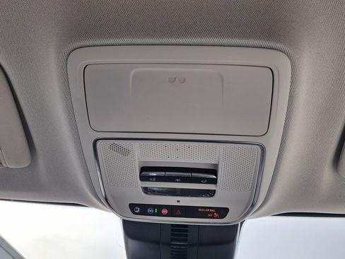 New 2026 GMC Acadia Denali w/ Super Cruise Package FWD image 40