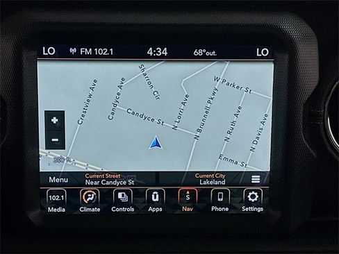 Used 2022 Jeep Wrangler Unlimited Sahara image 15