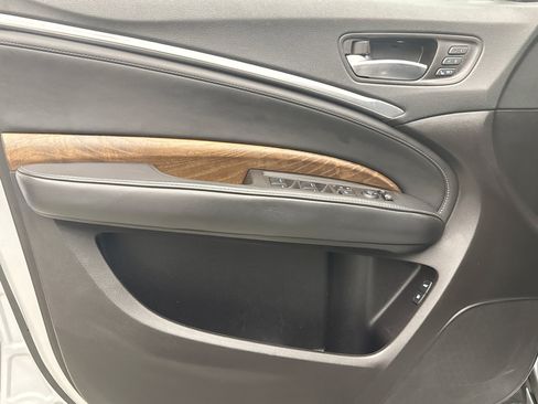 Used 2019 Acura MDX SH-AWD w/ Advance Package image 9
